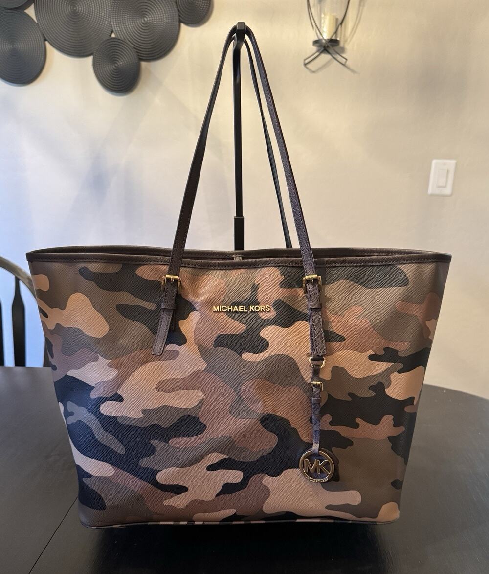 NWOT Michael Kors Jet Set Camouflage Travel Tote Bag